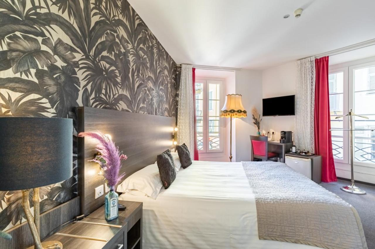 Le G Hotel